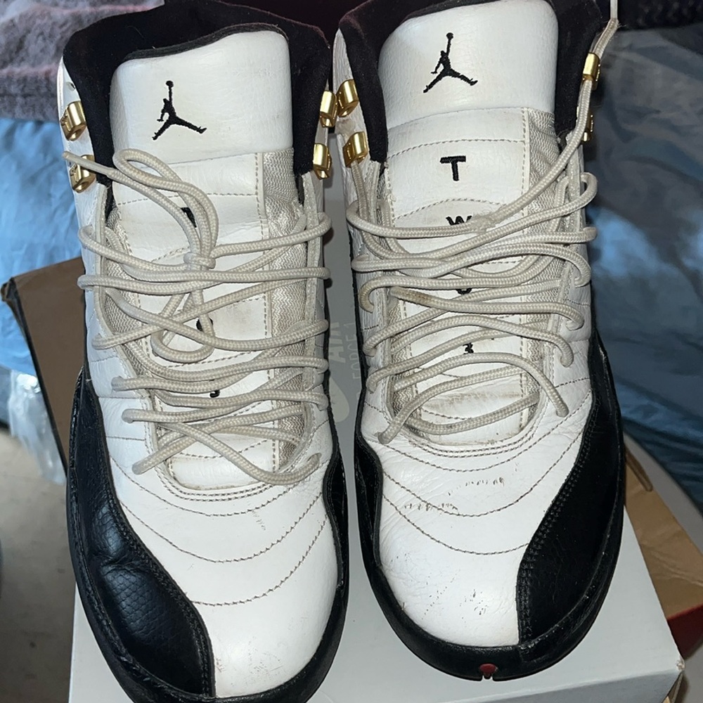 Air Jordan 12 taxi white/black size 10.5 no insoles or box visible wear
